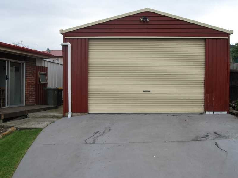 10 Carcoola Street CHIGWELL 10