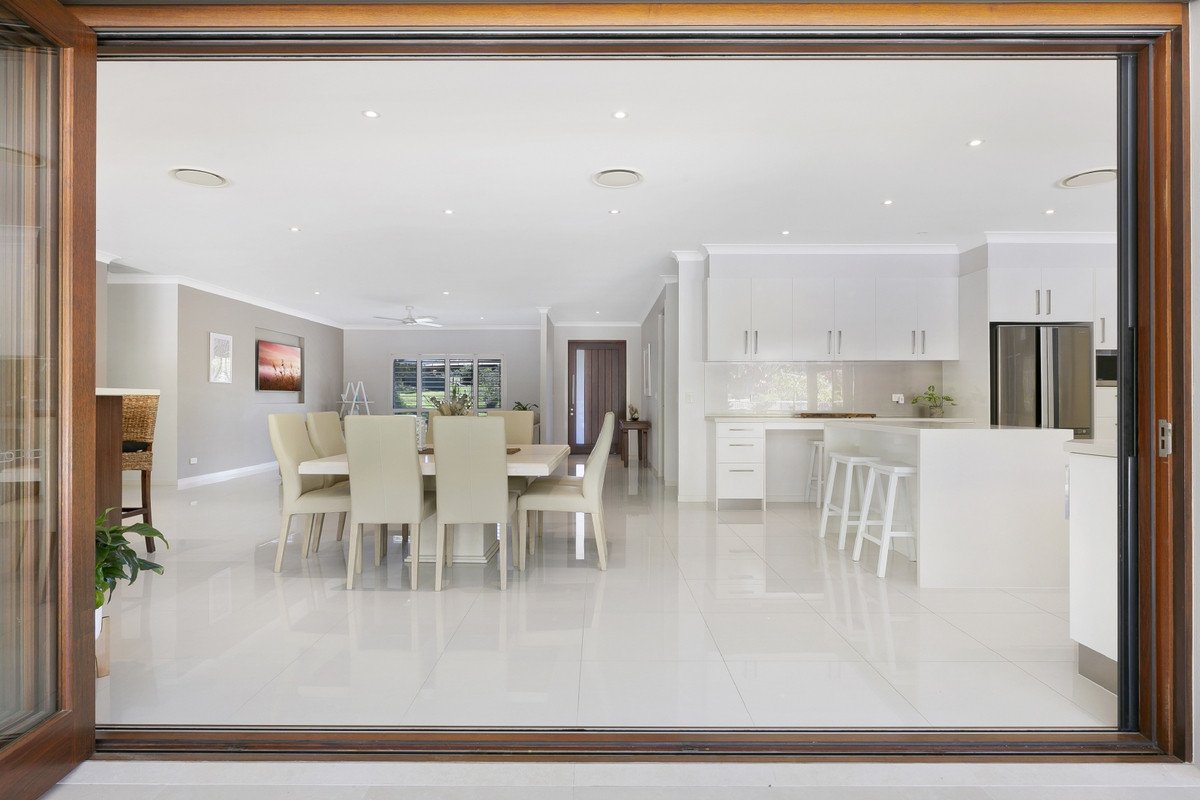 10 Carl Lentz Court Worongary 13