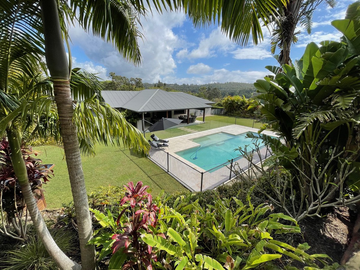 10 Carl Lentz Court Worongary 18