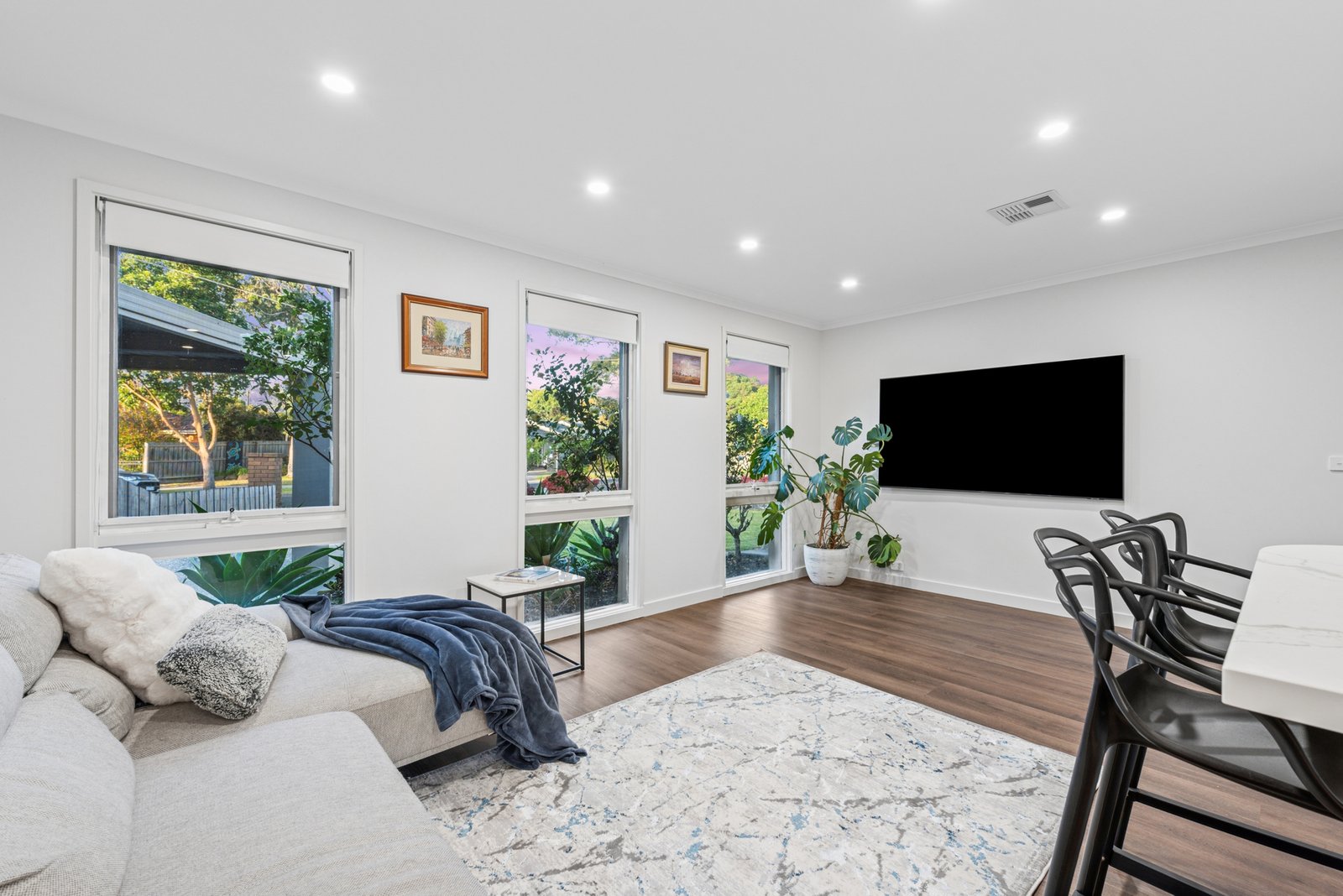 Gallery: 10 Casco Place