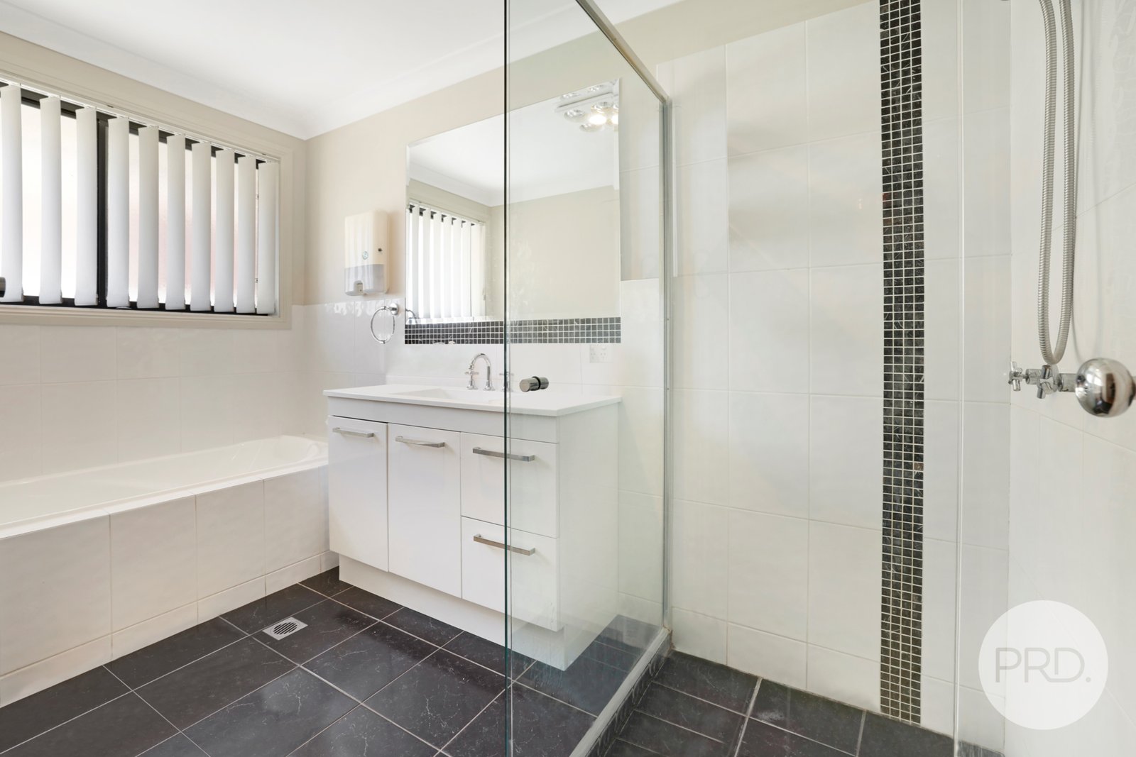 10 Cassia Place TAMWORTH 12