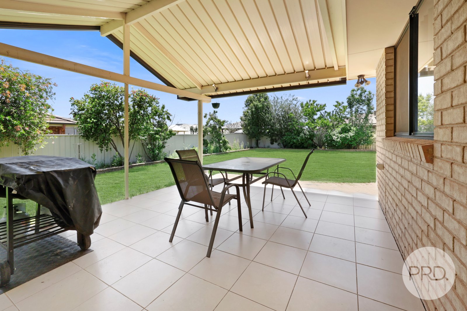 10 Cassia Place TAMWORTH 18