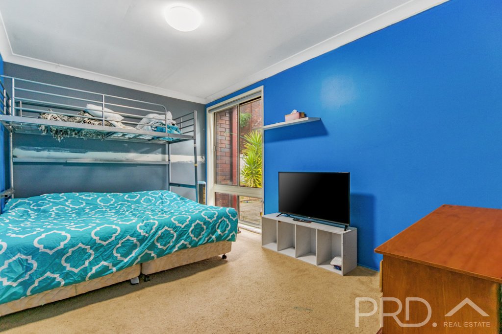 10 Cedar Crescent TUMUT 15