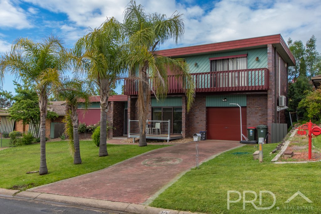 10 Cedar Crescent TUMUT 19