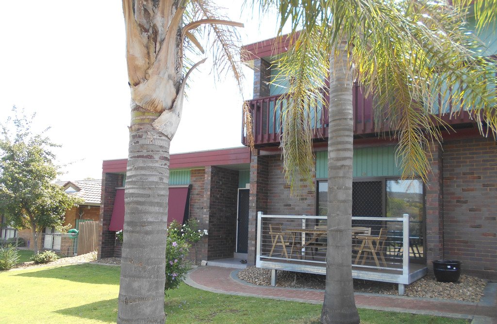 10 Cedar Crescent TUMUT 2