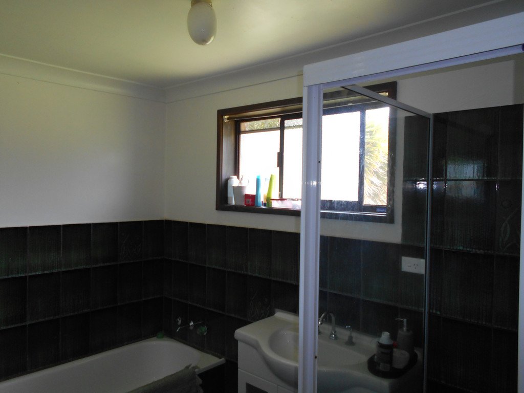 10 Cedar Crescent TUMUT 11