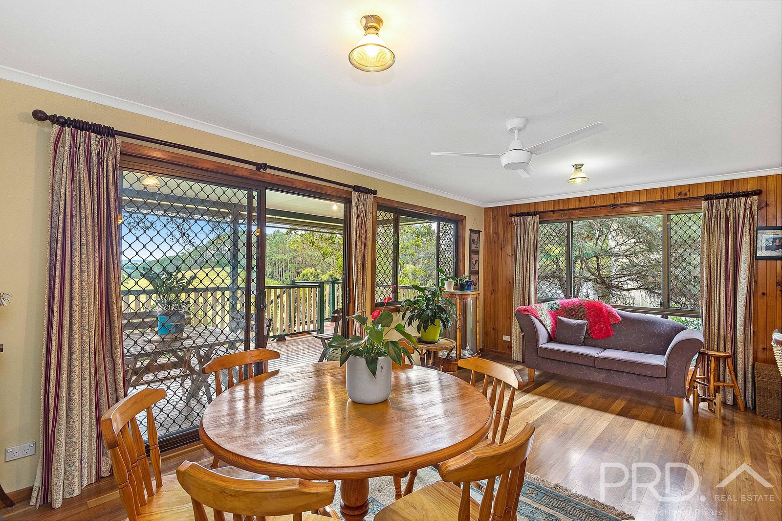 10 Cedar Drive DUNOON 9