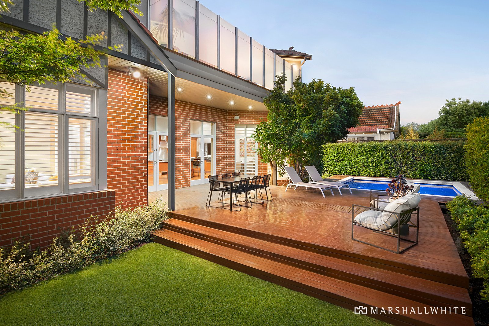 10 Central Park Road, Malvern East, VIC