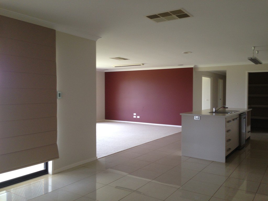 10 Chaffey Close TUMBARUMBA 4