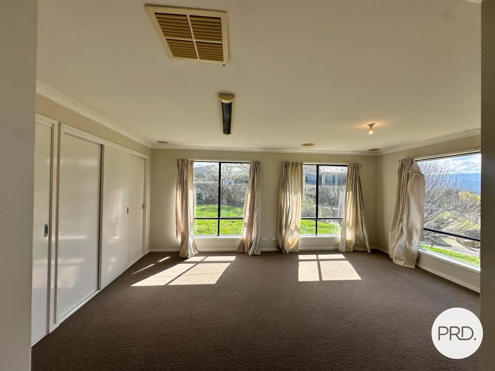 10 Chaffey Close TUMBARUMBA 12