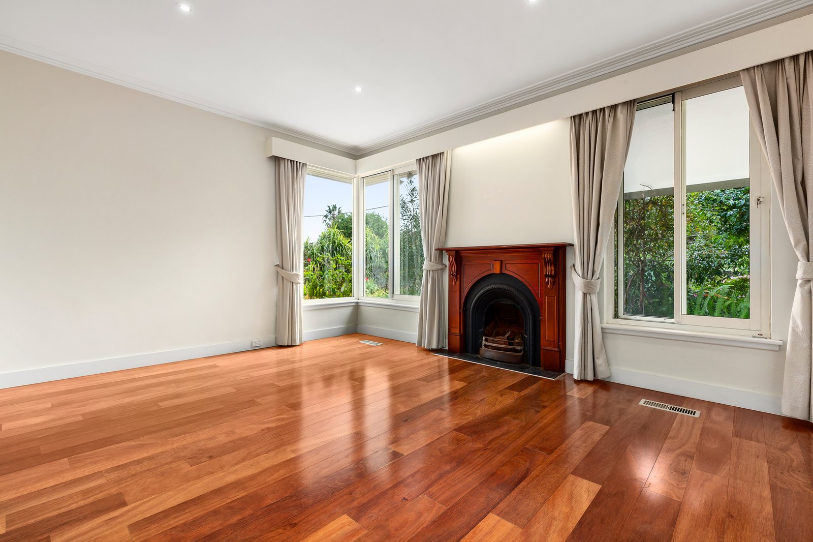 Gallery: 10 Churchill Court