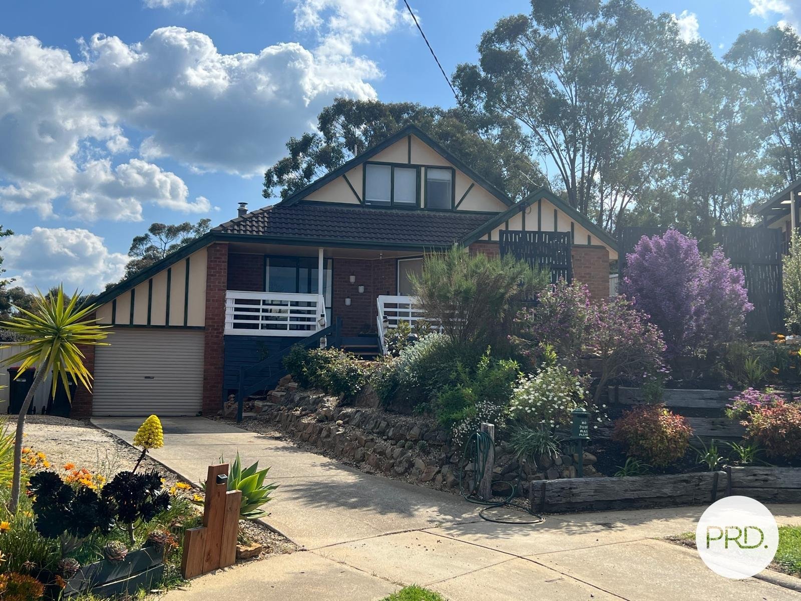 10 Clarey Avenue SEYMOUR 2