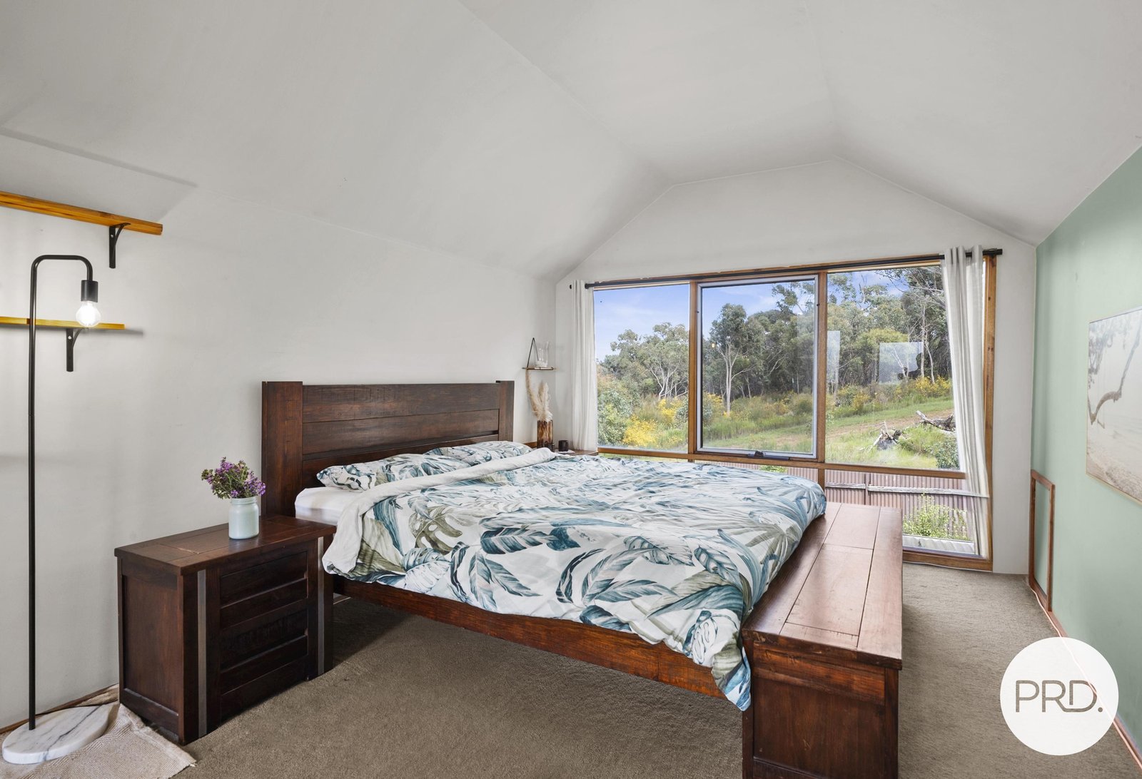 10 Clarey Avenue SEYMOUR 10