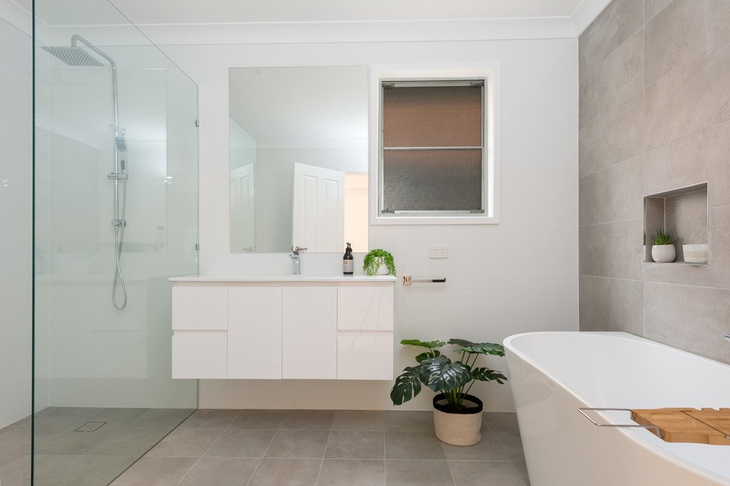 10 Cleary Avenue KANAHOOKA 3