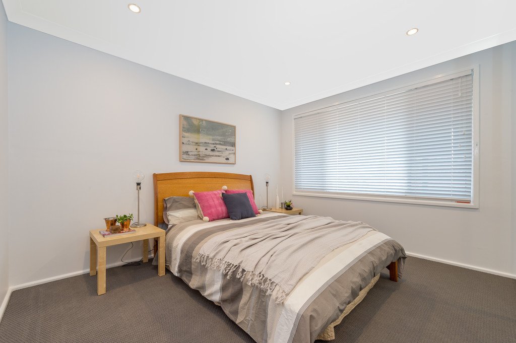 10 Cleary Avenue KANAHOOKA 9