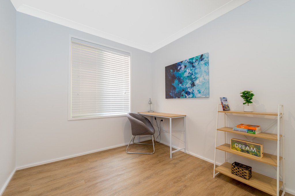 10 Cleary Avenue KANAHOOKA 10