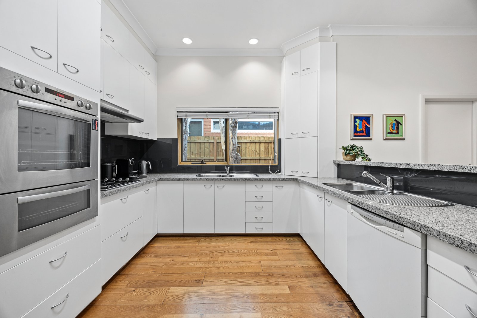 Gallery: 10 Clee Street