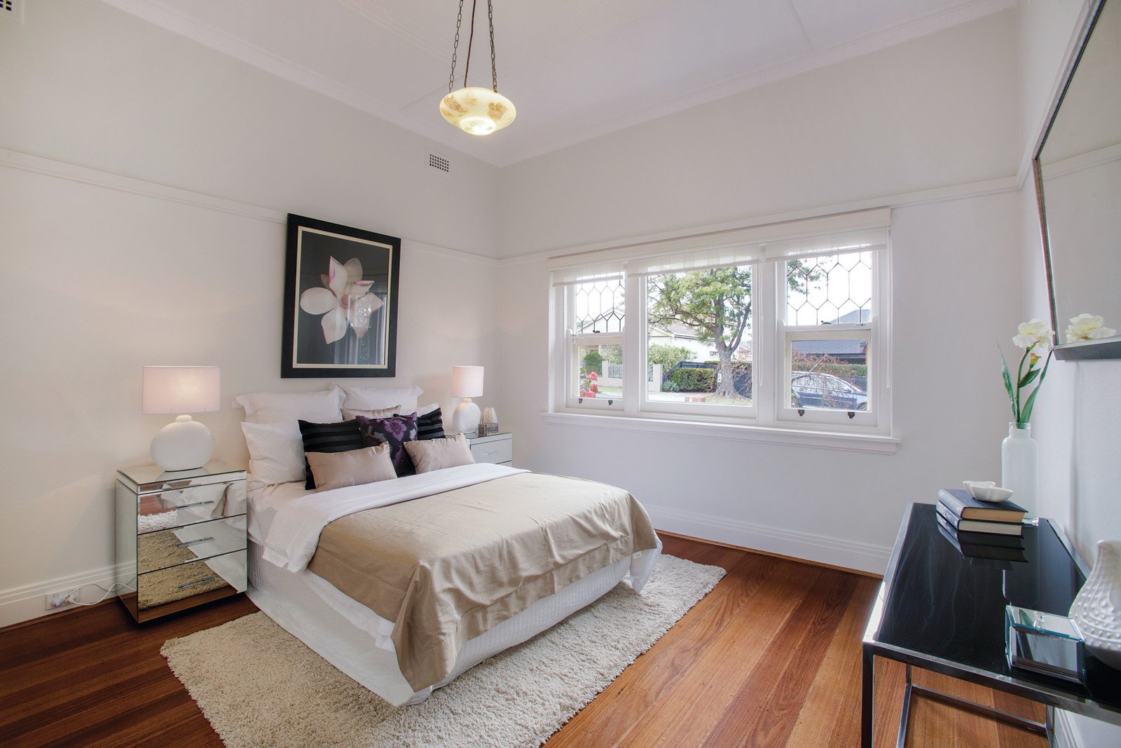 10 Clifton Grove, Hawthorn East, VIC