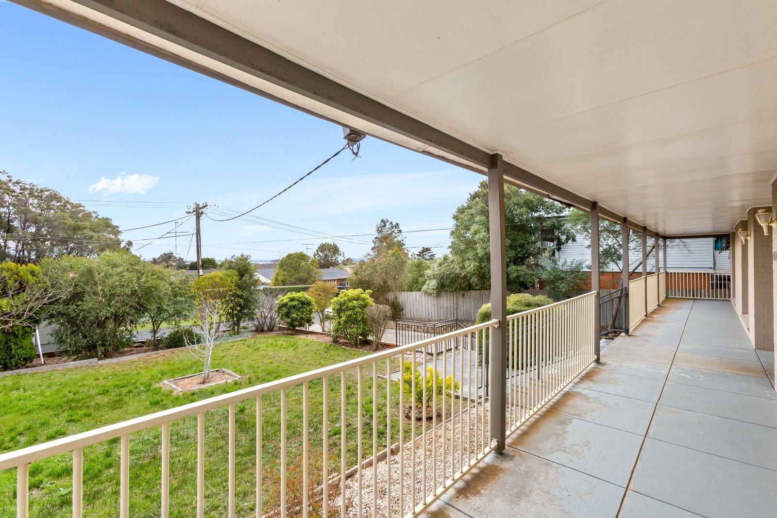 Real Estate and Property in 10 Clivedon Court, Leopold, VIC