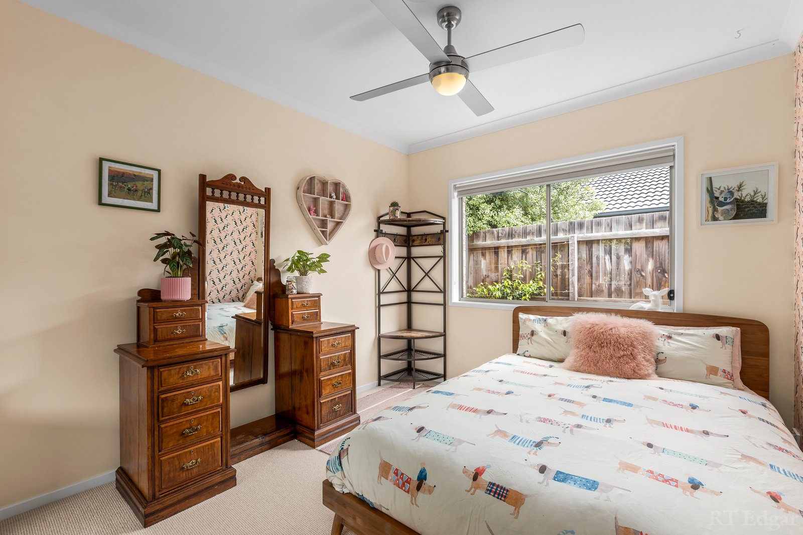 Real Estate and Property in 10 Cluney Street, Ocean Grove, VIC