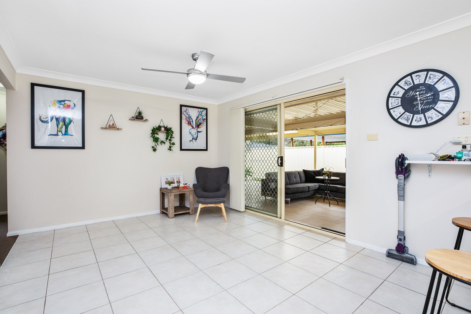 10 Coburn Circuit METFORD 8