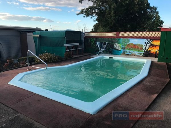 10 Colwell Street TUMUT 4