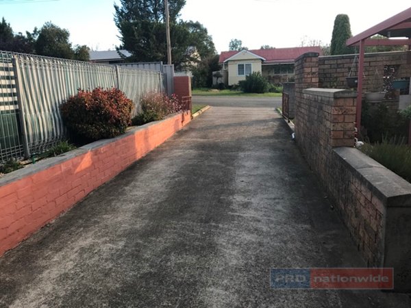 10 Colwell Street TUMUT 23