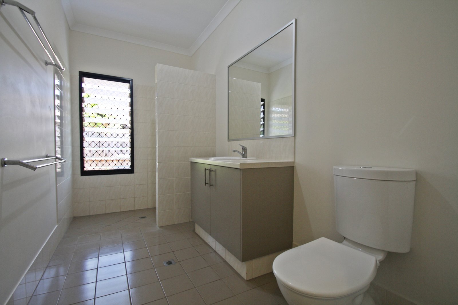 10 Conkerberry Road CABLE BEACH 8