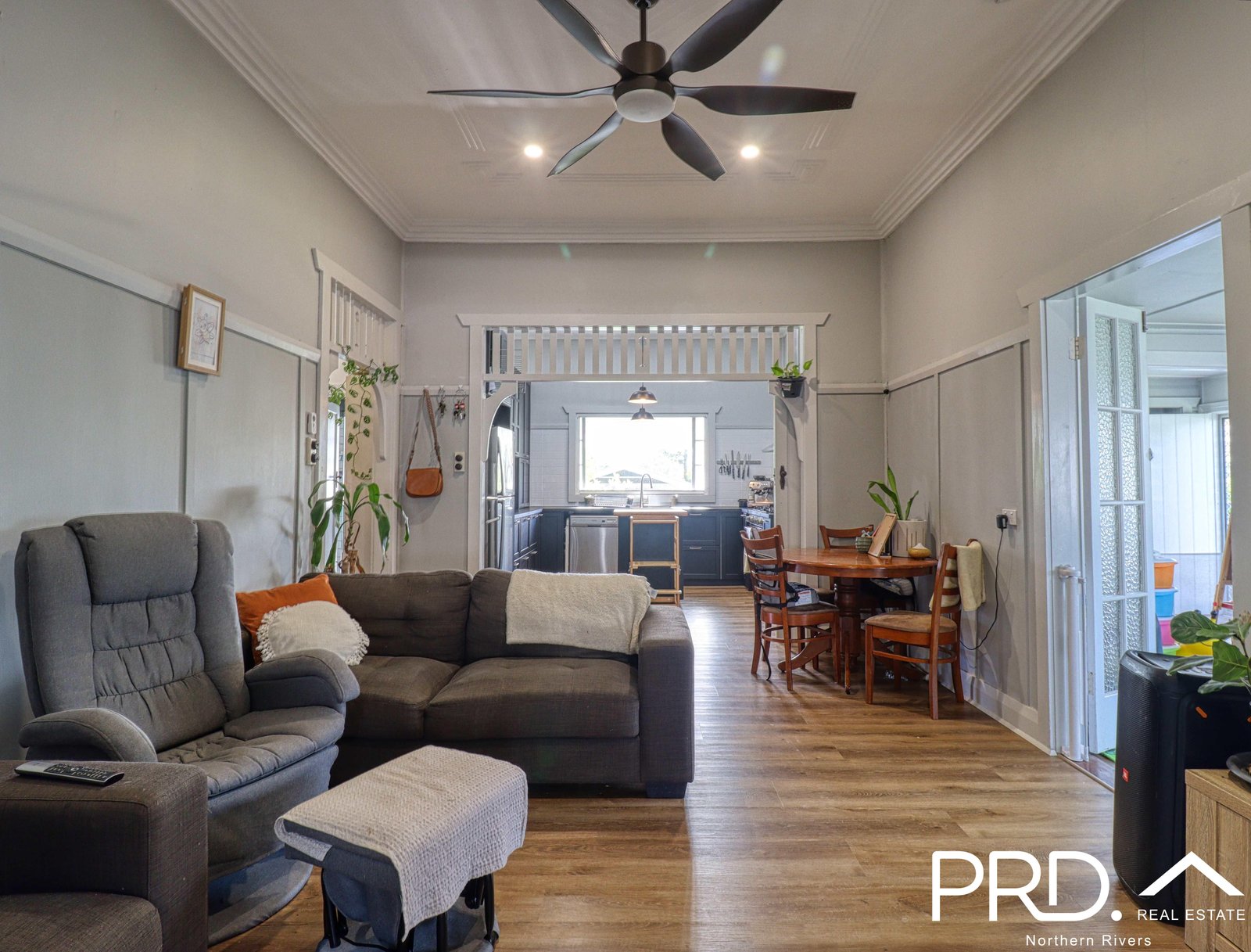 10 Convent Parade CASINO 4