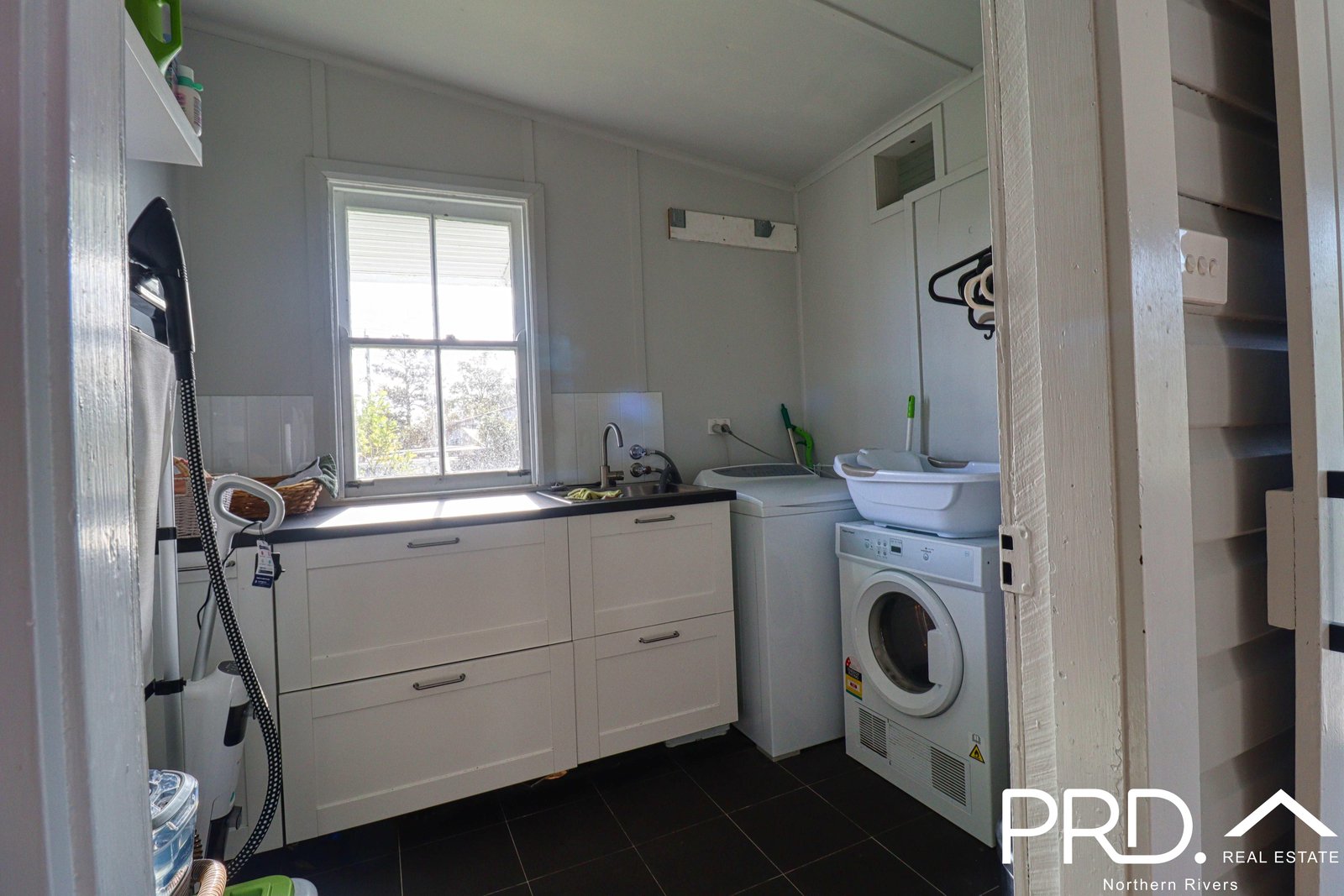 10 Convent Parade CASINO 12