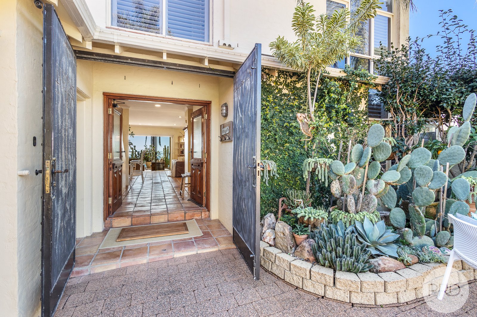 10 Cook Street SALAMANDER BAY 3