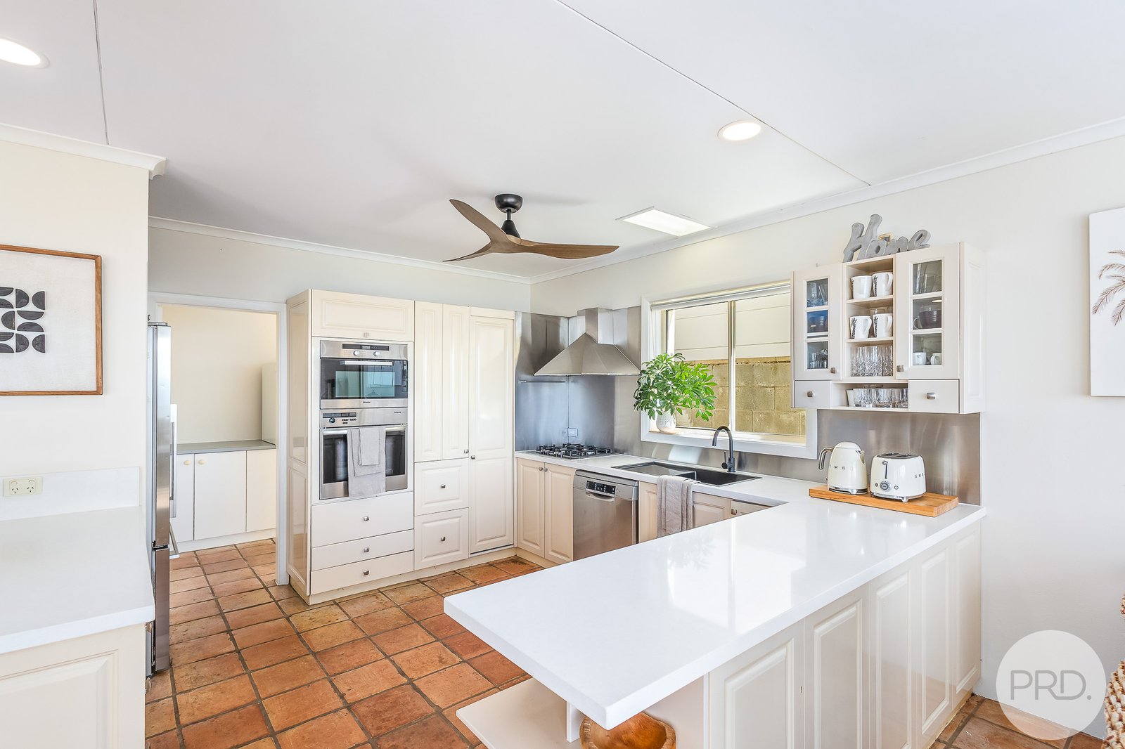 10 Cook Street SALAMANDER BAY 13