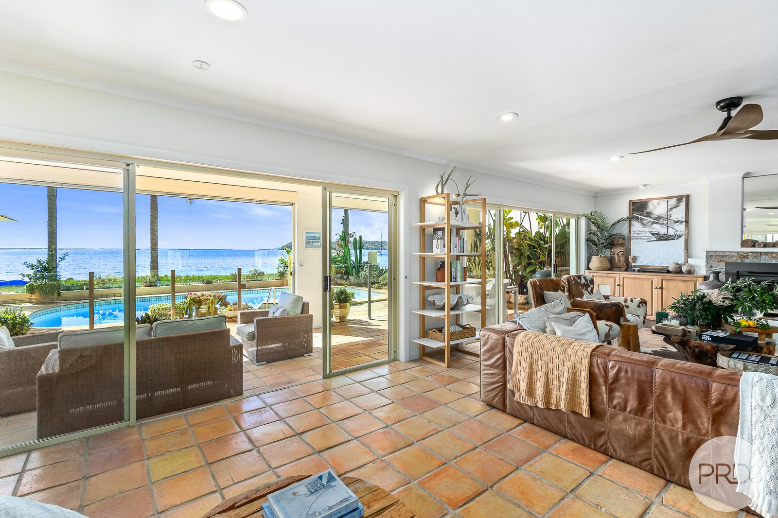 10 Cook Street SALAMANDER BAY 19