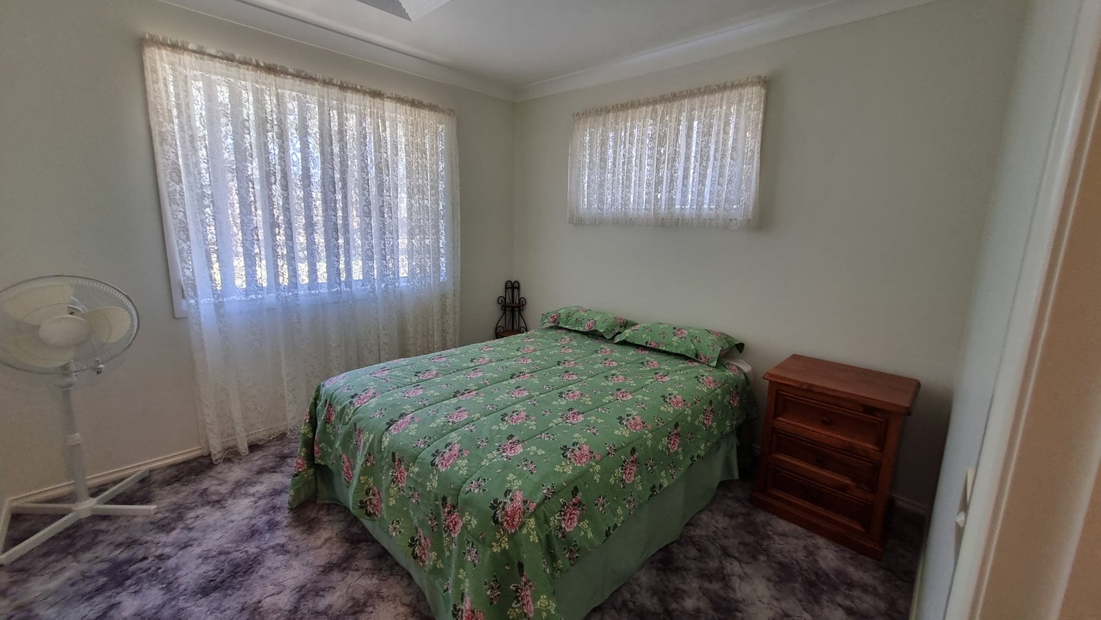 10 Coolamine Crescent TUMUT 10