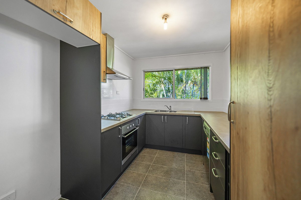 10 Coolibah Crescent Varsity Lakes 2