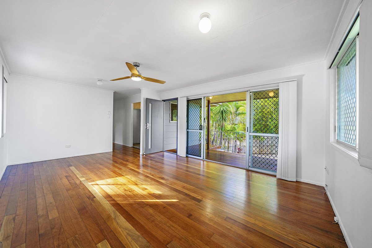 10 Coolibah Crescent Varsity Lakes 5