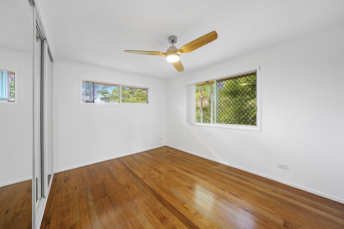 10 Coolibah Crescent Varsity Lakes 8