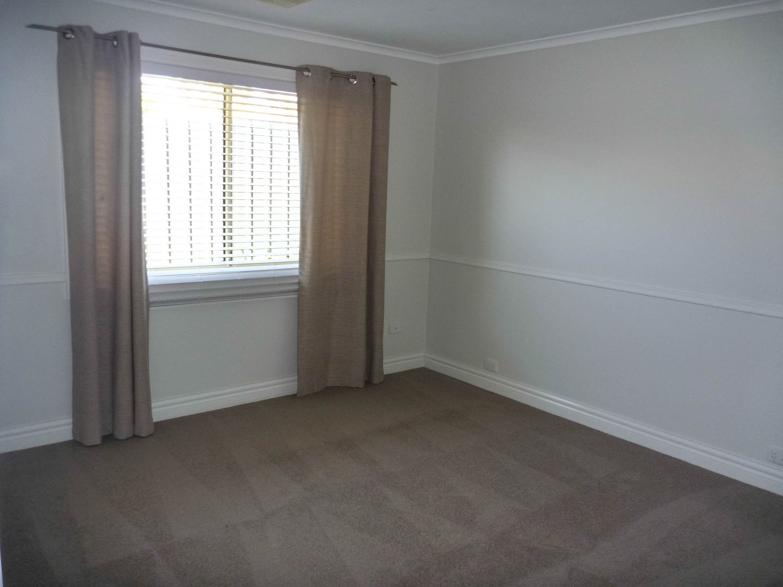 10 Corella Place ESTELLA 5