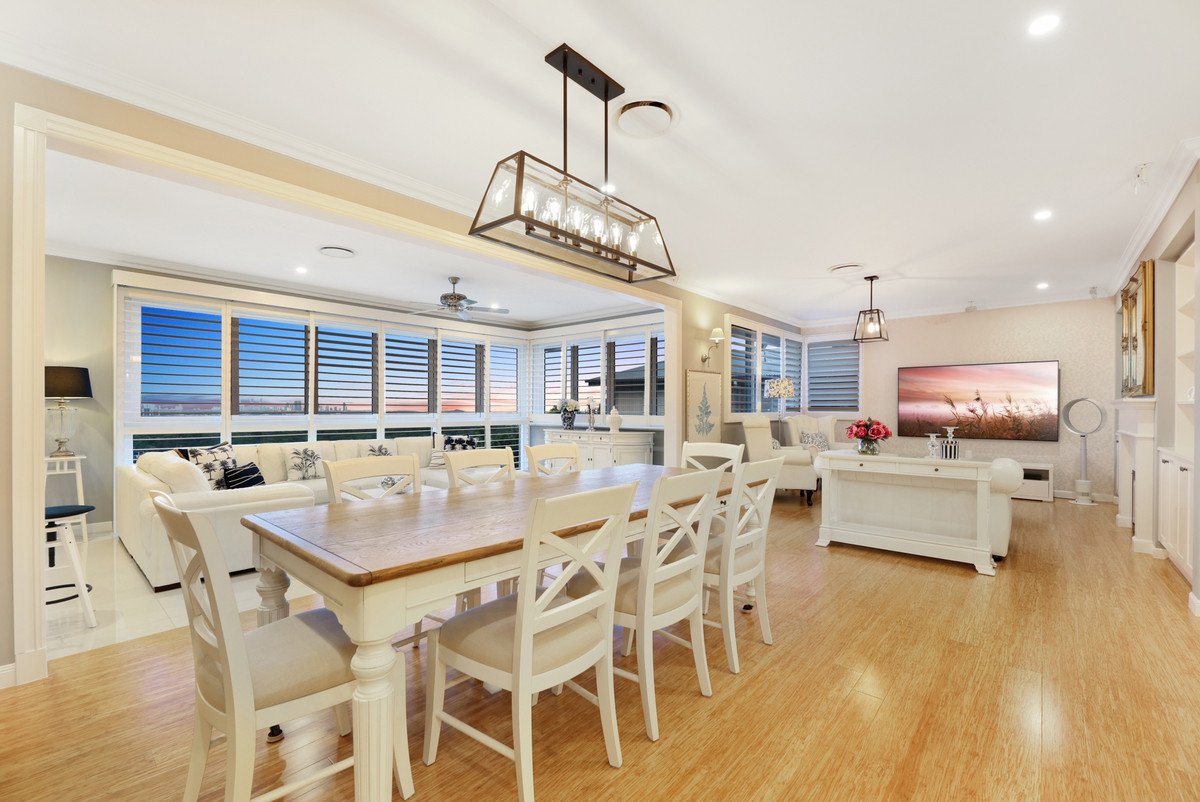 10 Coronata Place Reedy Creek 5