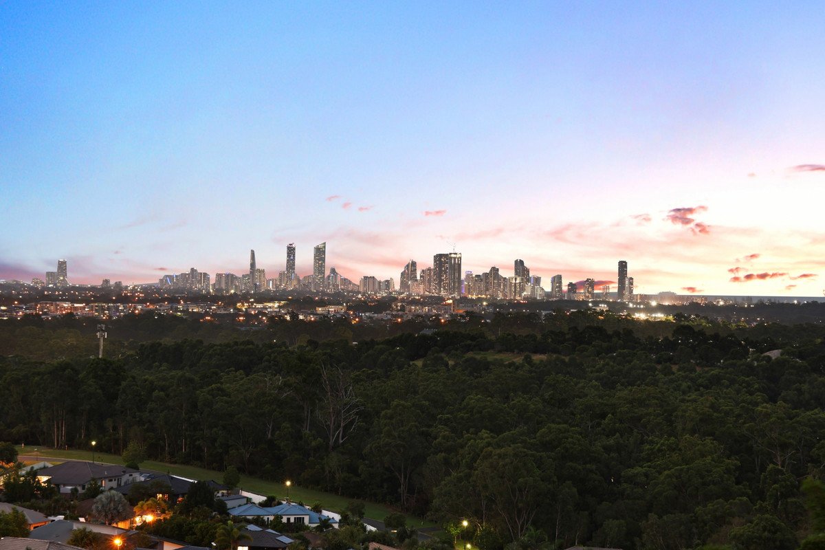 10 Coronata Place Reedy Creek 17