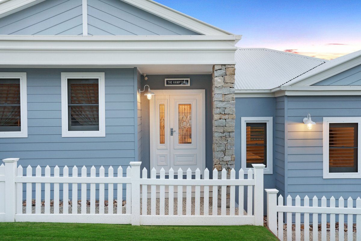 10 Coronata Place Reedy Creek 18