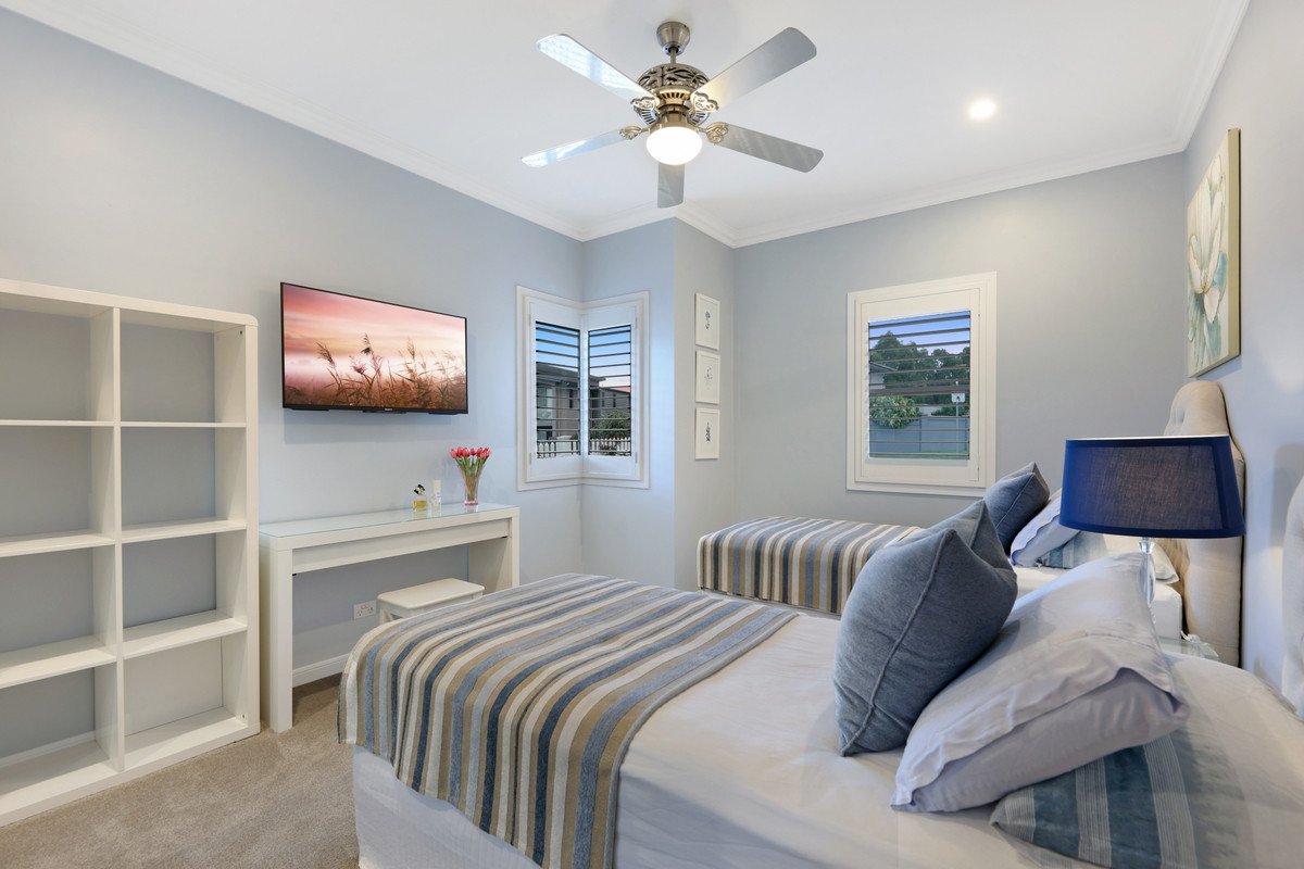 10 Coronata Place Reedy Creek 25