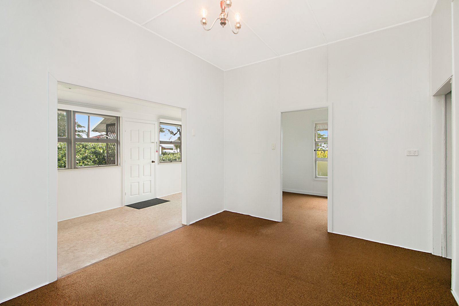 10 Crescent Street CUDGEN 7