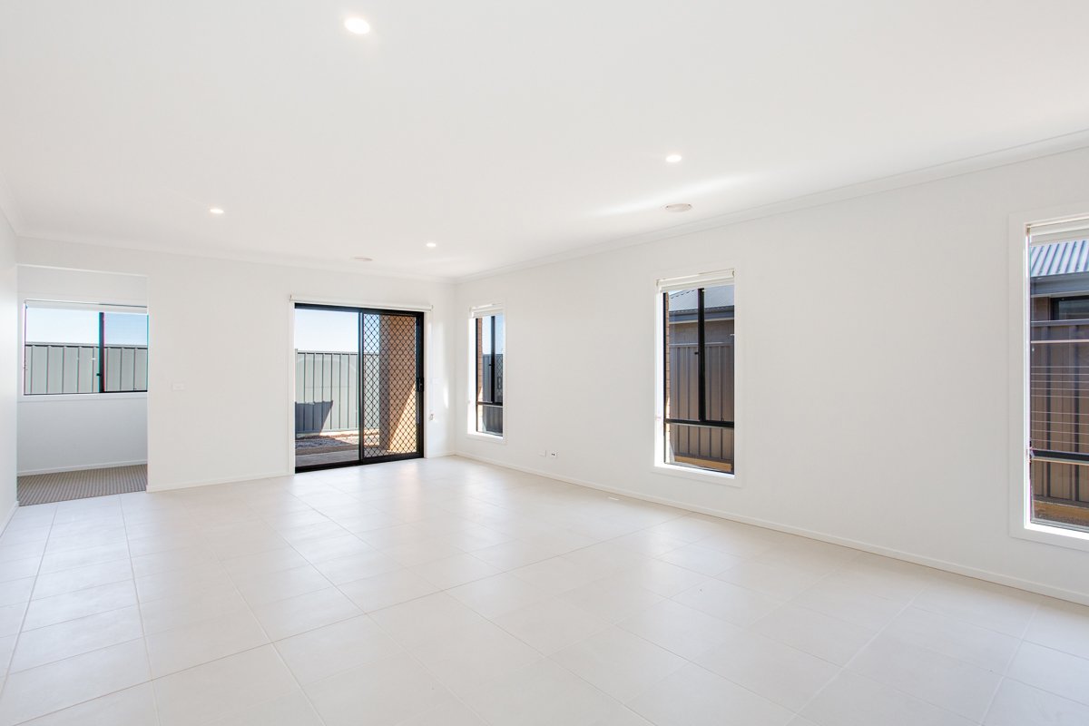 Gallery: 10 Crowther Drive