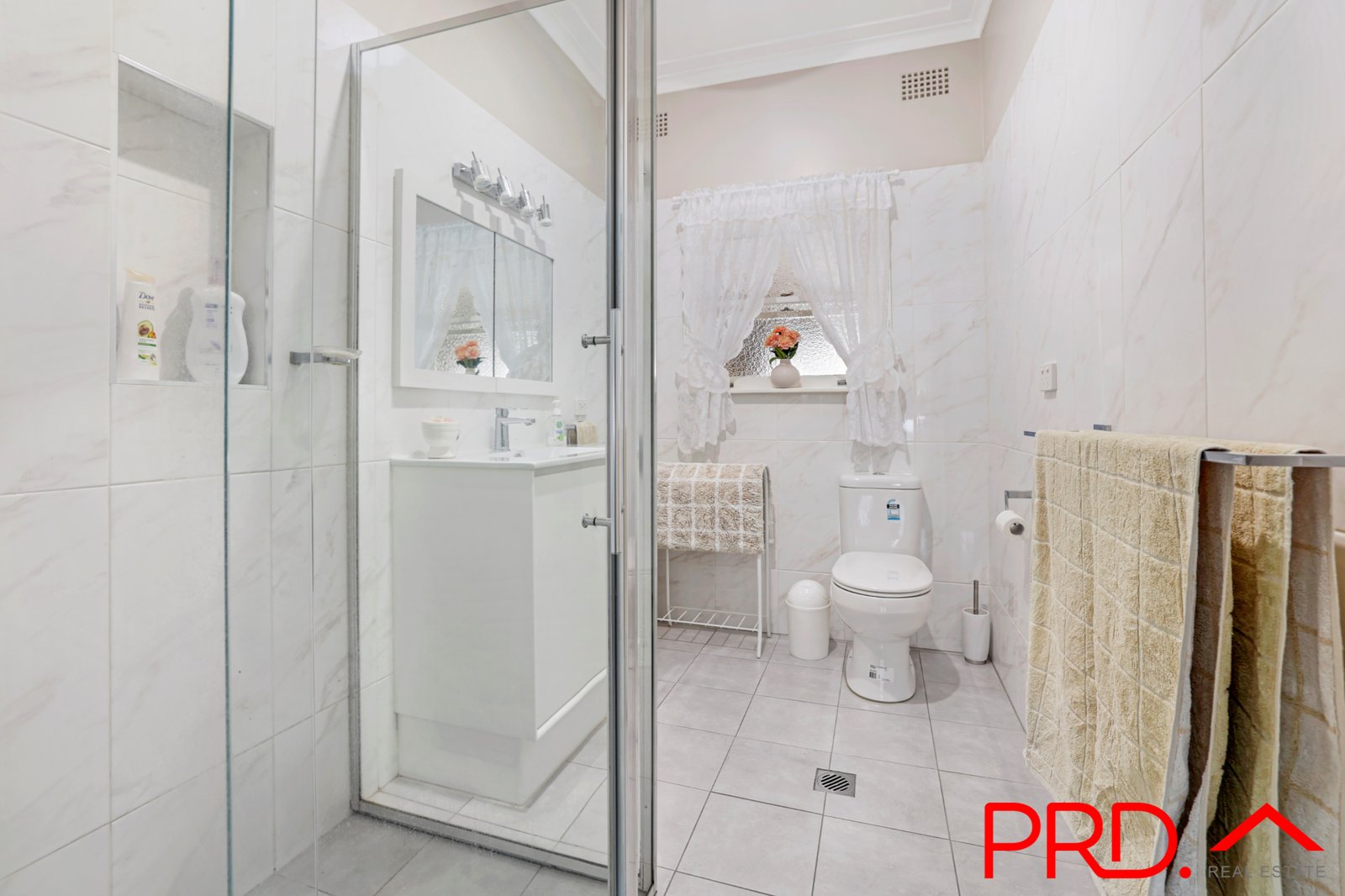 10 Croydon Avenue TAMWORTH 8