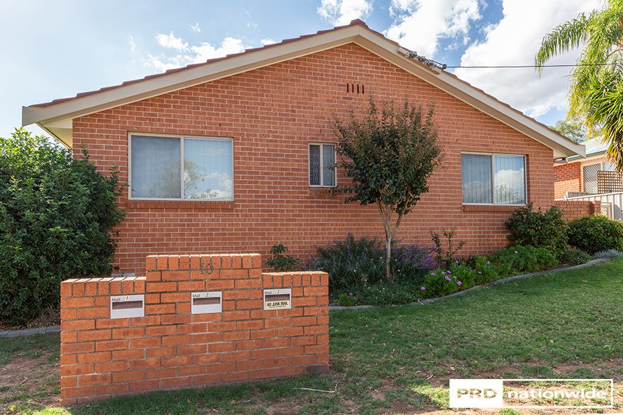10 Curlew Crescent TAMWORTH 15