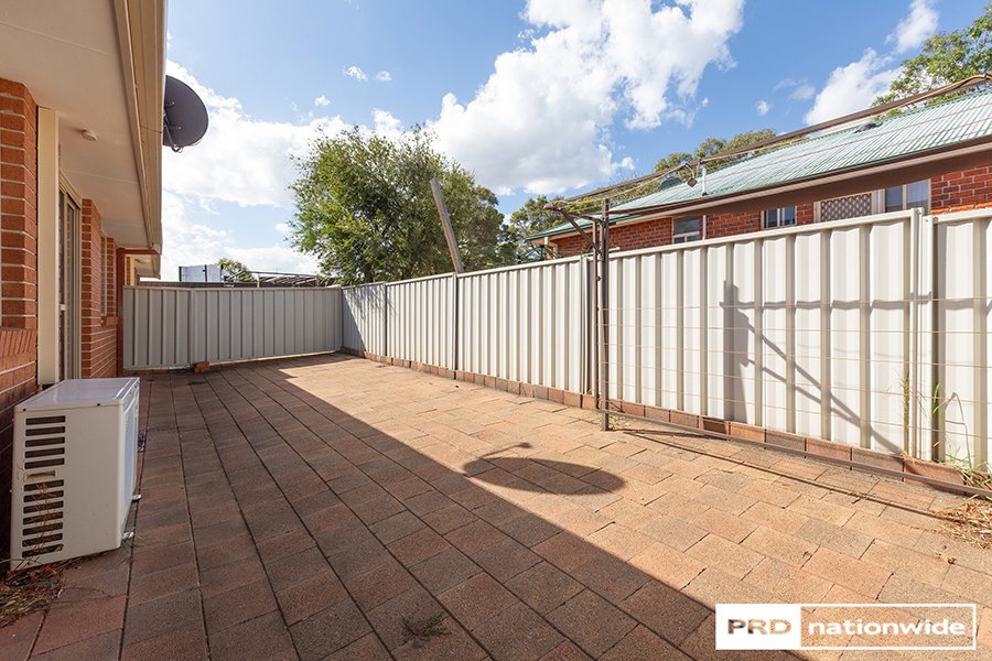 10 Curlew Crescent TAMWORTH 20