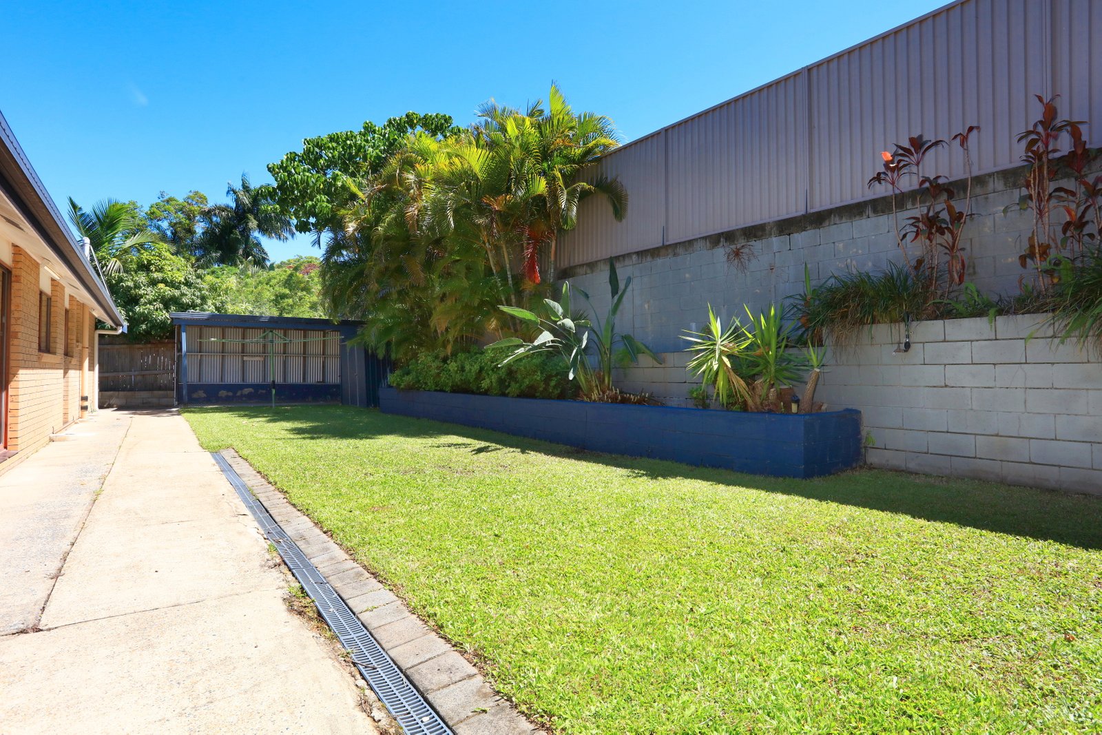 10 Cutana Court ASHMORE 16