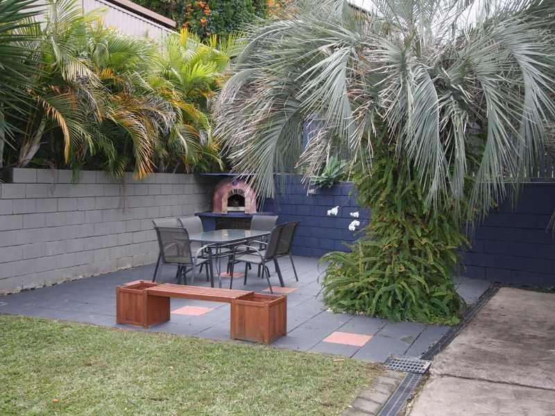 10 Cutana Court ASHMORE 9