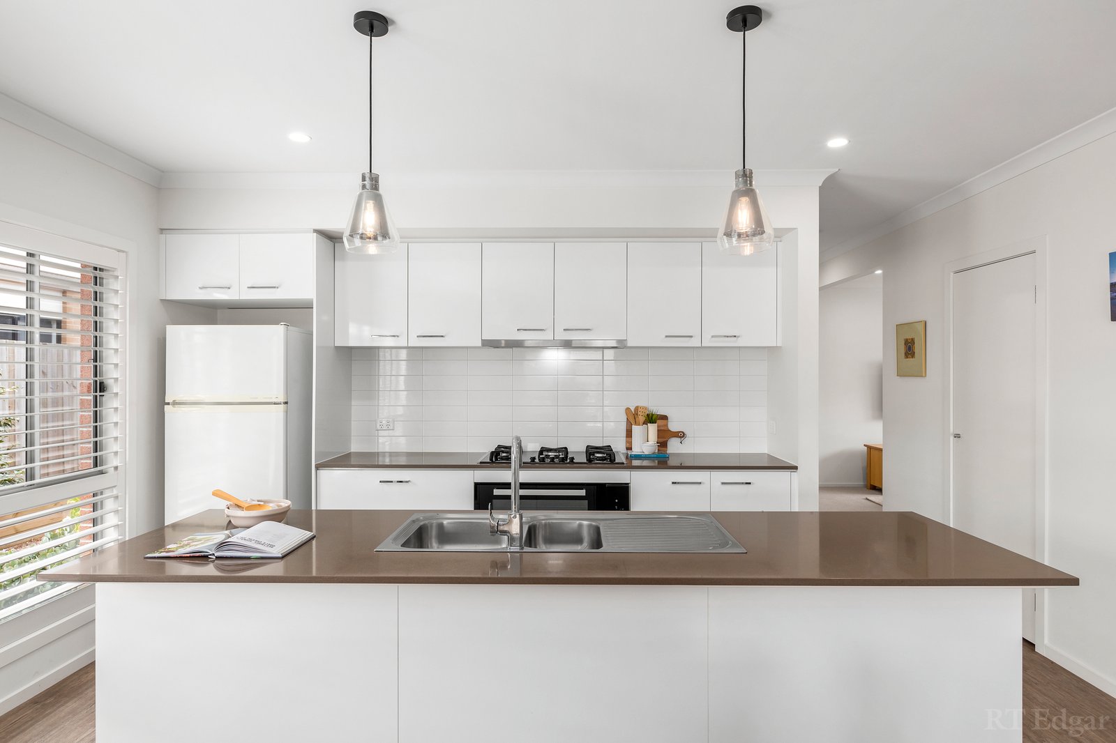 Real Estate and Property in 10 Cutter Street, Ocean Grove, VIC